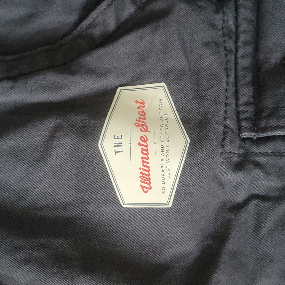 NWT cargo shorts - Picture 3 of 5